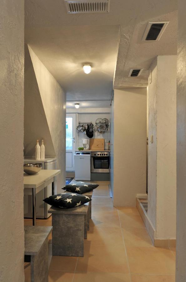 Tiny Rooms BRE Extérieur photo
