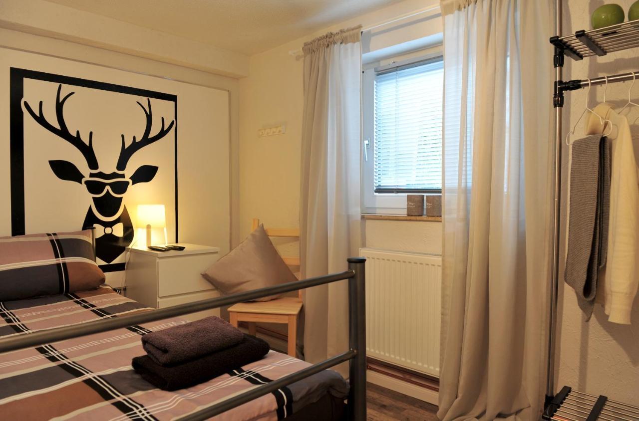 Tiny Rooms BRE Extérieur photo