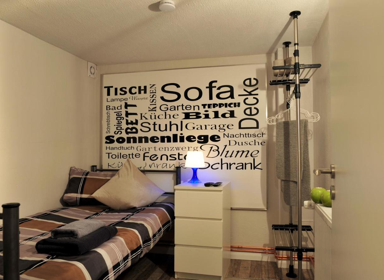 Tiny Rooms BRE Extérieur photo